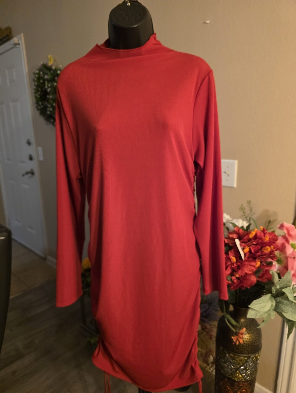 Almost Famous Red Long Sleeve Shift Dress